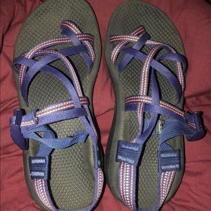 Chacos!